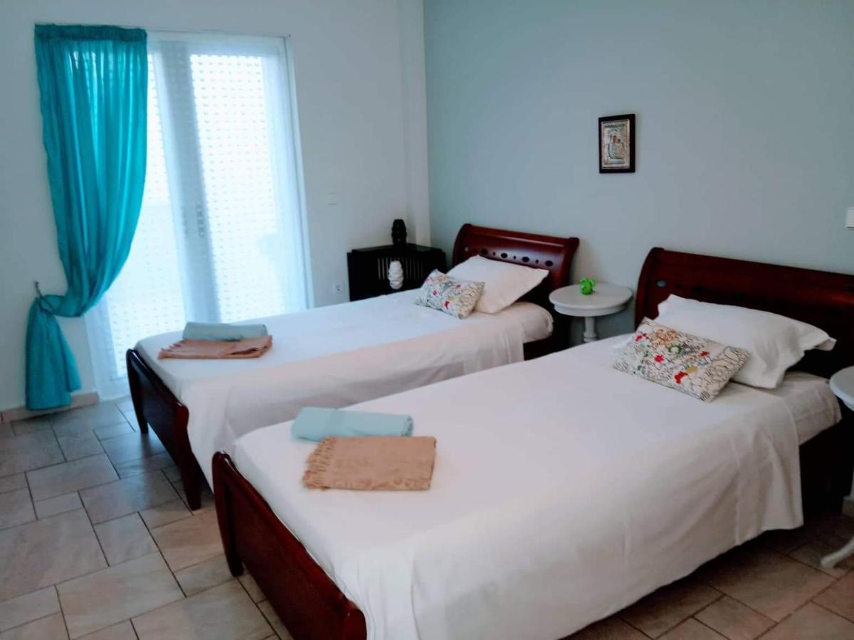 Πέτρινο Στη Θάλασσα Apartment Nafpaktos Ngoại thất bức ảnh