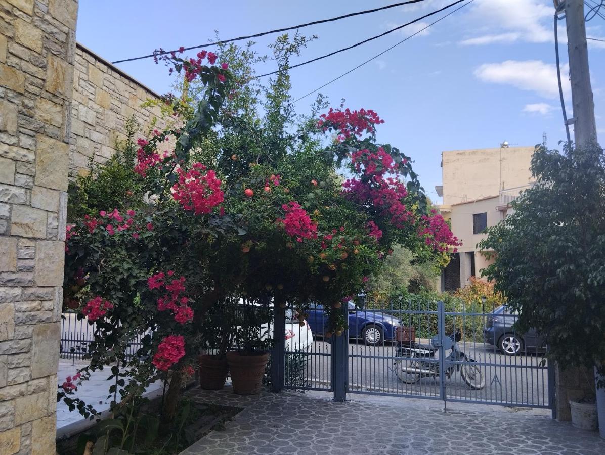 Πέτρινο Στη Θάλασσα Apartment Nafpaktos Ngoại thất bức ảnh