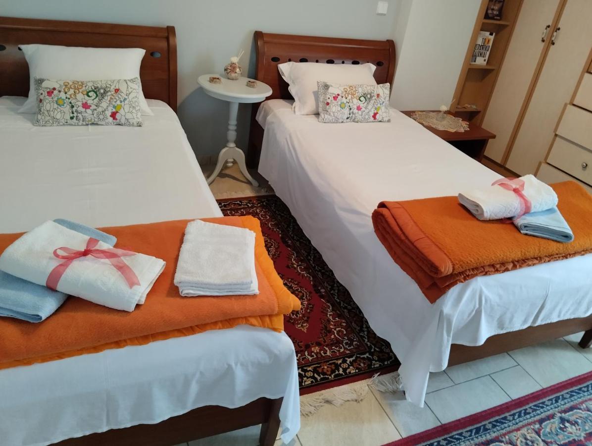 Πέτρινο Στη Θάλασσα Apartment Nafpaktos Ngoại thất bức ảnh