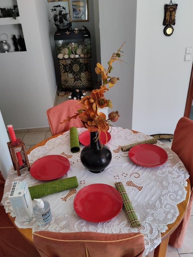 Πέτρινο Στη Θάλασσα Apartment Nafpaktos Ngoại thất bức ảnh